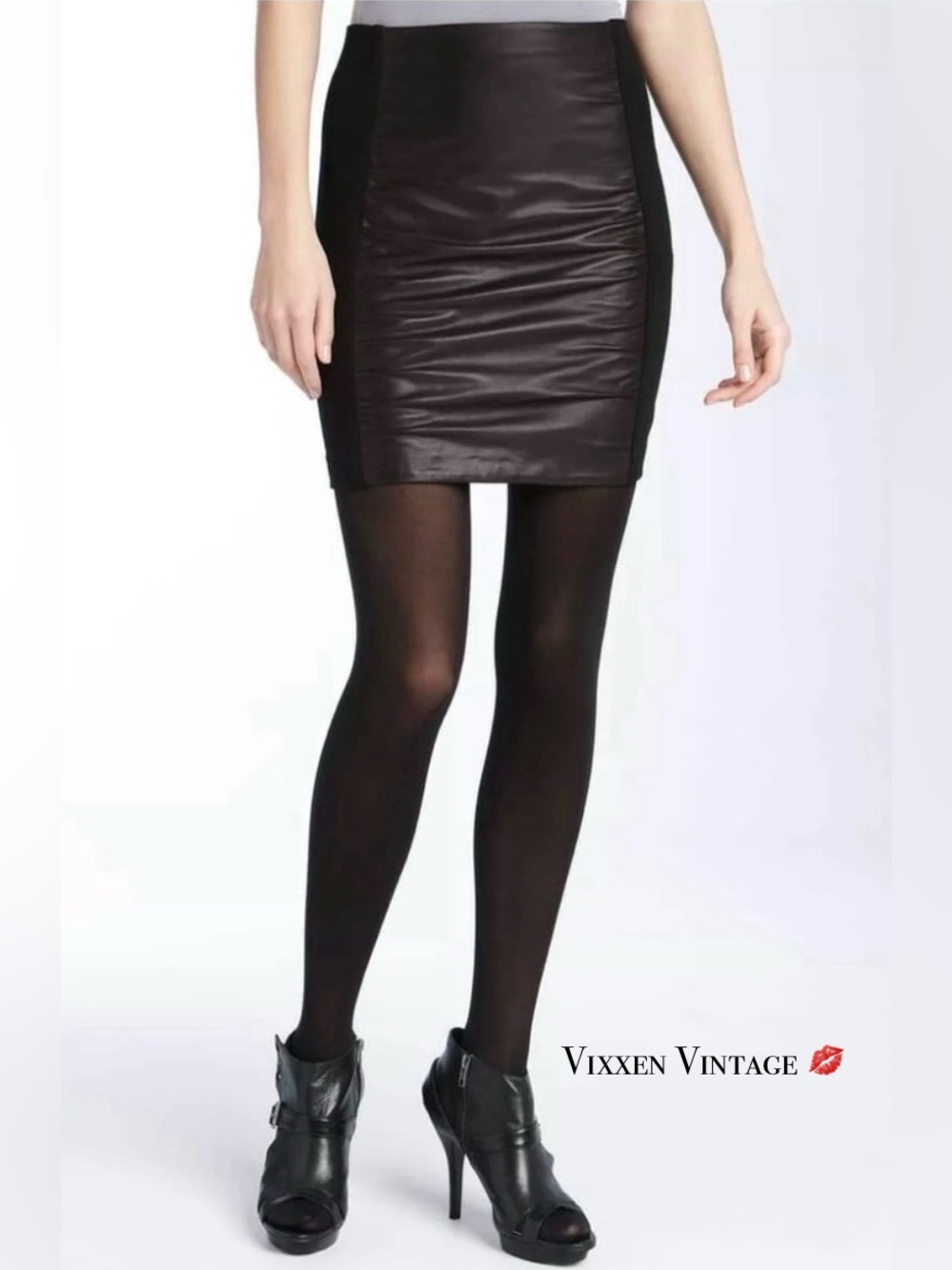 VINTAGE Y2K THEORY ‘IRMENA CLASSICAL’ LEATHER PANEL FITTED PENCIL SKIRT IN BLACK